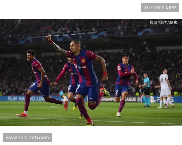 半场巴萨1-1埃尔切，阿尔瓦罗反越位扳平比分